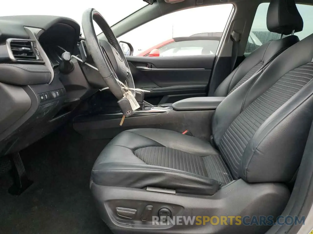 7 fotografías del automóvil dañado 4T1B11HK7KU189366 TOYOTA CAMRY 2019