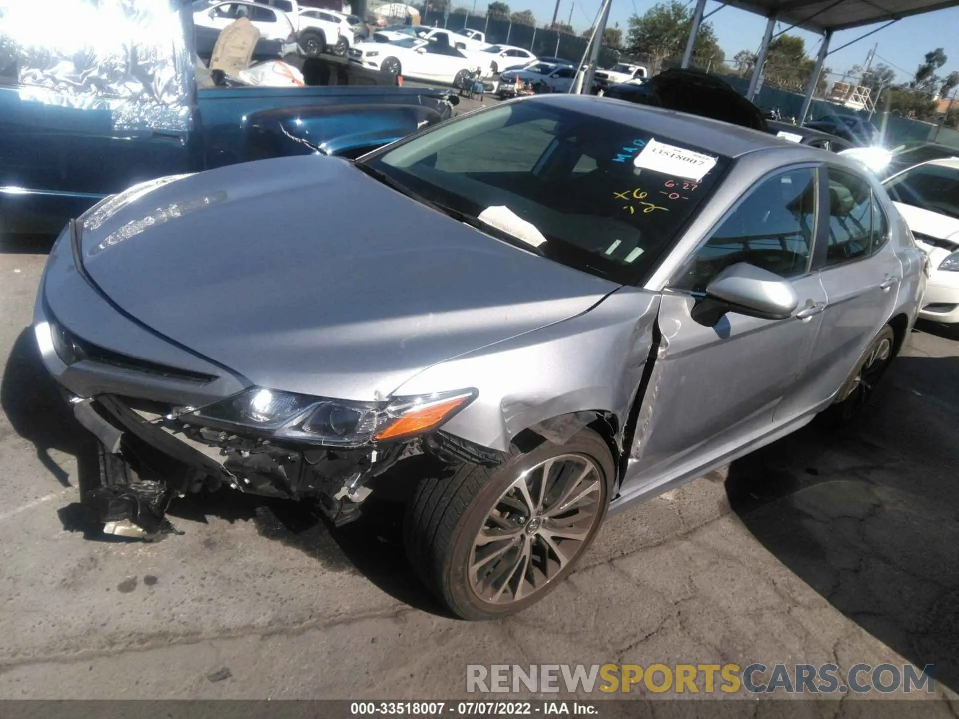 2 fotografías del automóvil dañado 4T1B11HK7KU189691 TOYOTA CAMRY 2019
