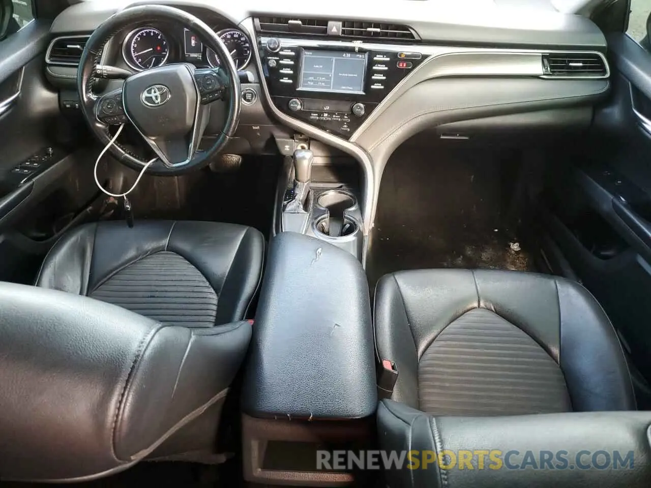 8 fotografías del automóvil dañado 4T1B11HK7KU199217 TOYOTA CAMRY 2019
