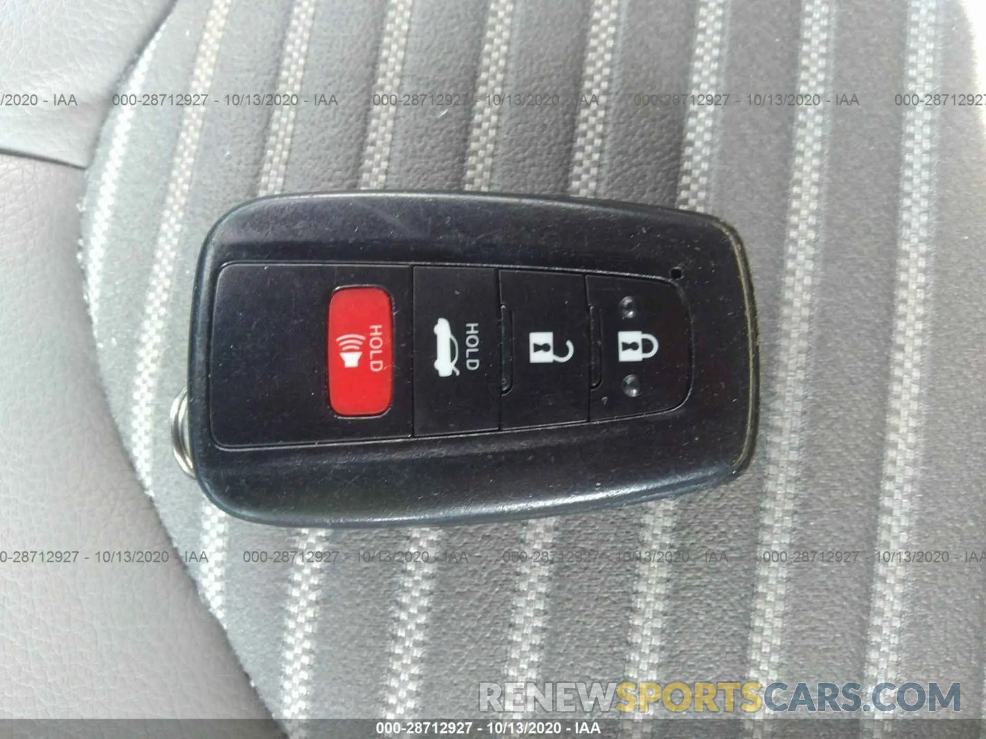 11 fotografías del automóvil dañado 4T1B11HK7KU211978 TOYOTA CAMRY 2019