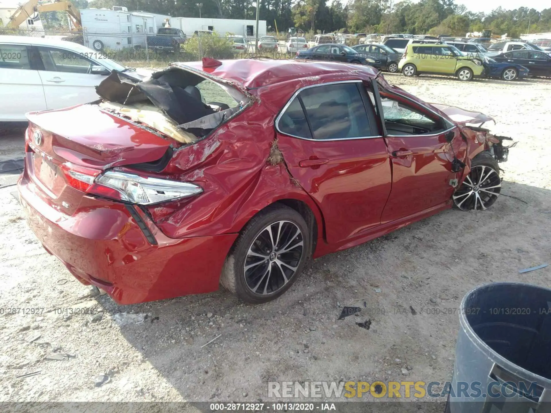 4 fotografías del automóvil dañado 4T1B11HK7KU211978 TOYOTA CAMRY 2019