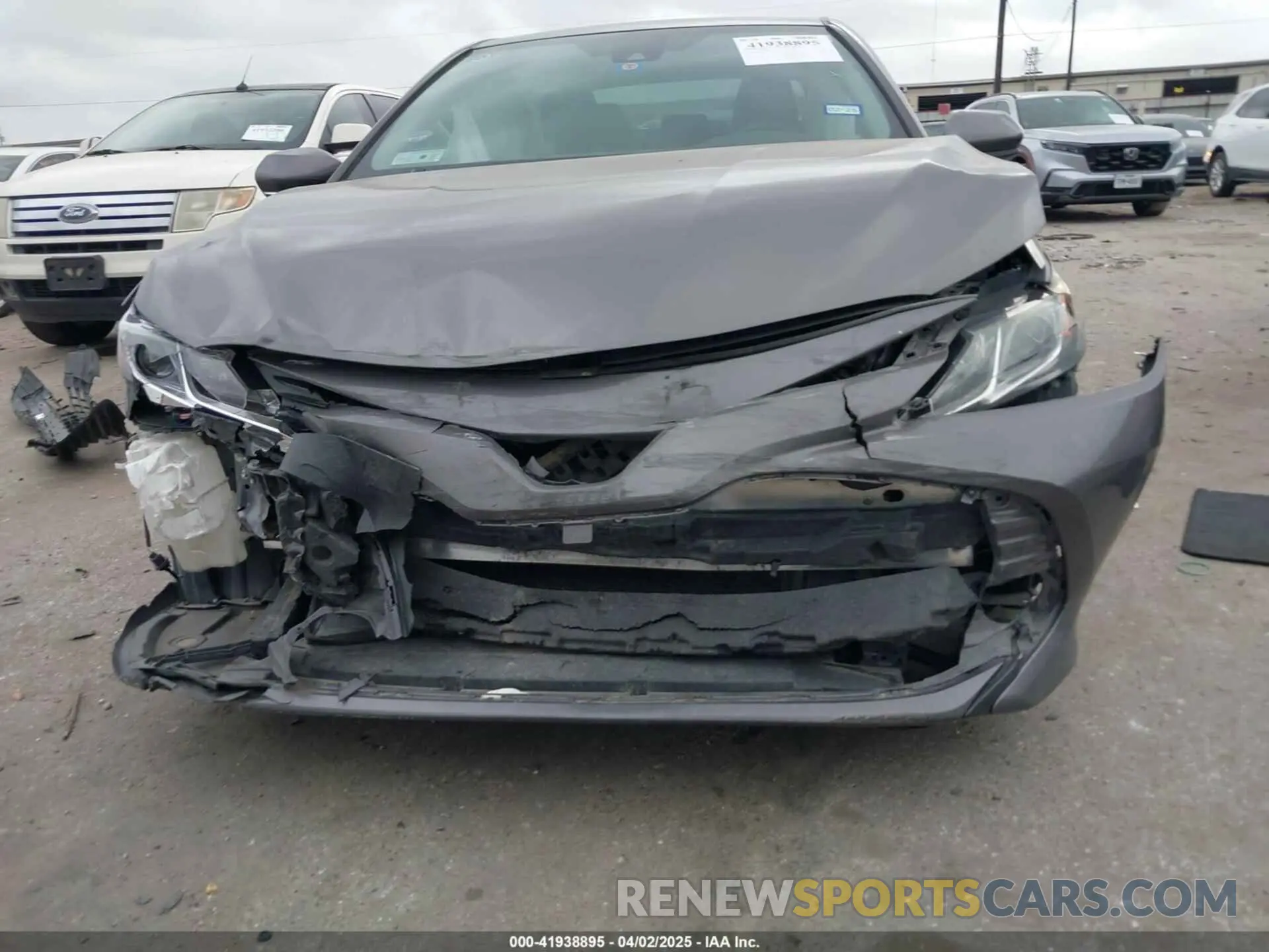 6 fotografías del automóvil dañado 4T1B11HK7KU212239 TOYOTA CAMRY 2019