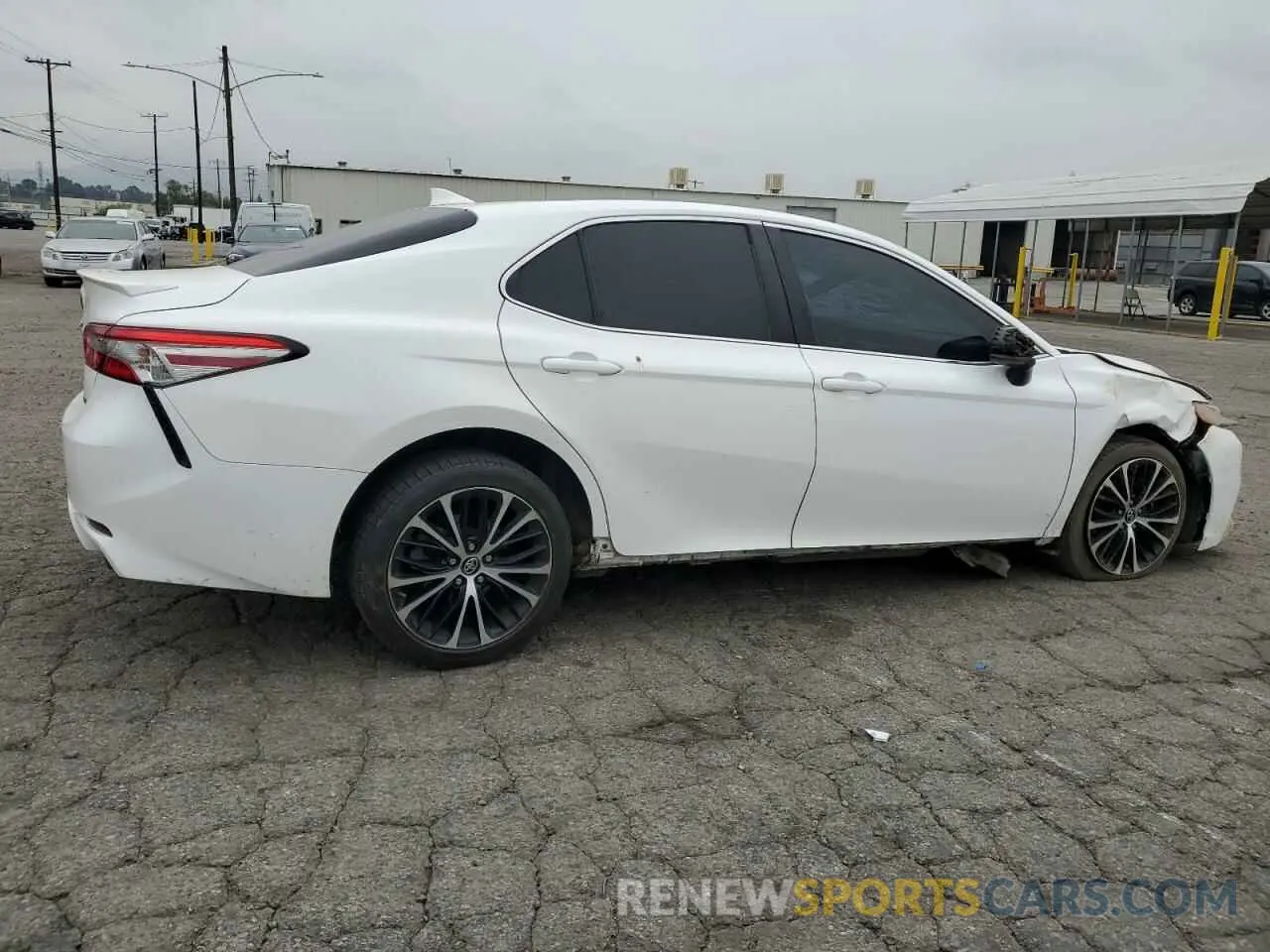 3 fotografías del automóvil dañado 4T1B11HK7KU217232 TOYOTA CAMRY 2019