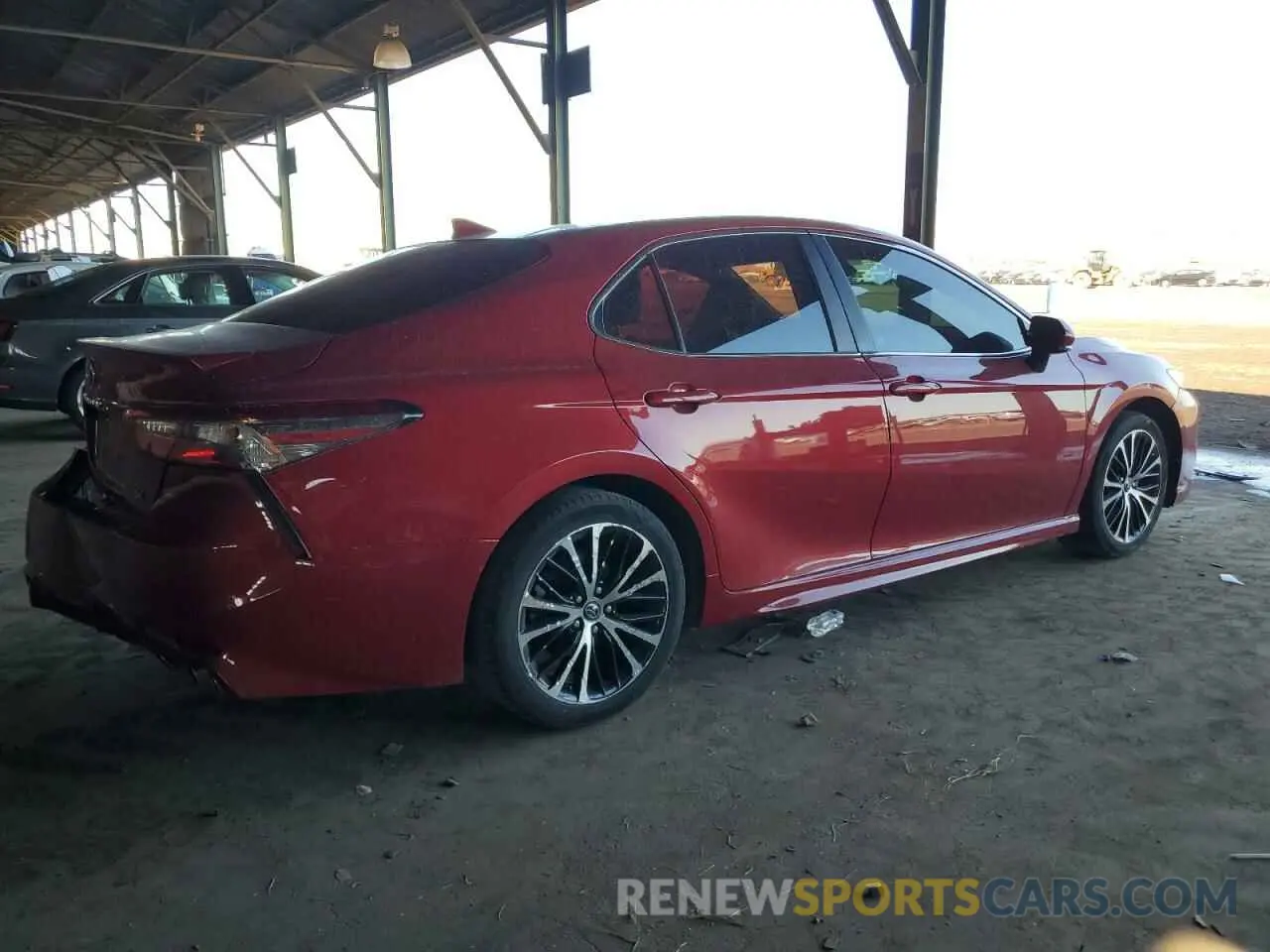 3 fotografías del automóvil dañado 4T1B11HK7KU218073 TOYOTA CAMRY 2019