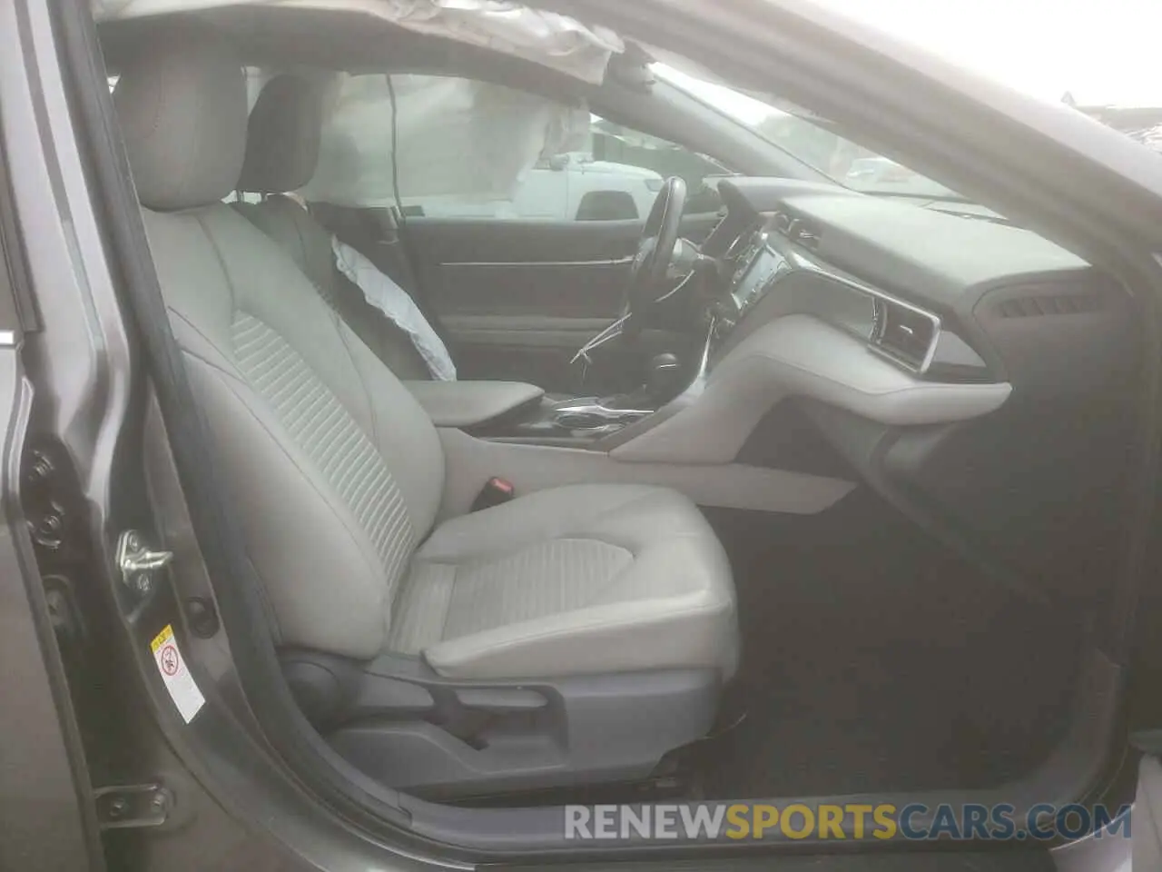 7 fotografías del automóvil dañado 4T1B11HK7KU220048 TOYOTA CAMRY 2019