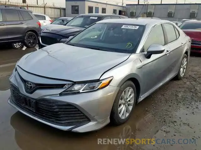 2 fotografías del automóvil dañado 4T1B11HK7KU230983 TOYOTA CAMRY 2019