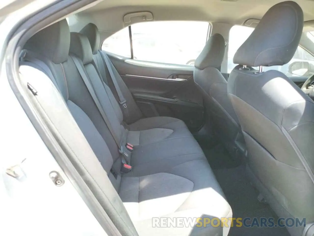 6 fotografías del automóvil dañado 4T1B11HK7KU242664 TOYOTA CAMRY 2019