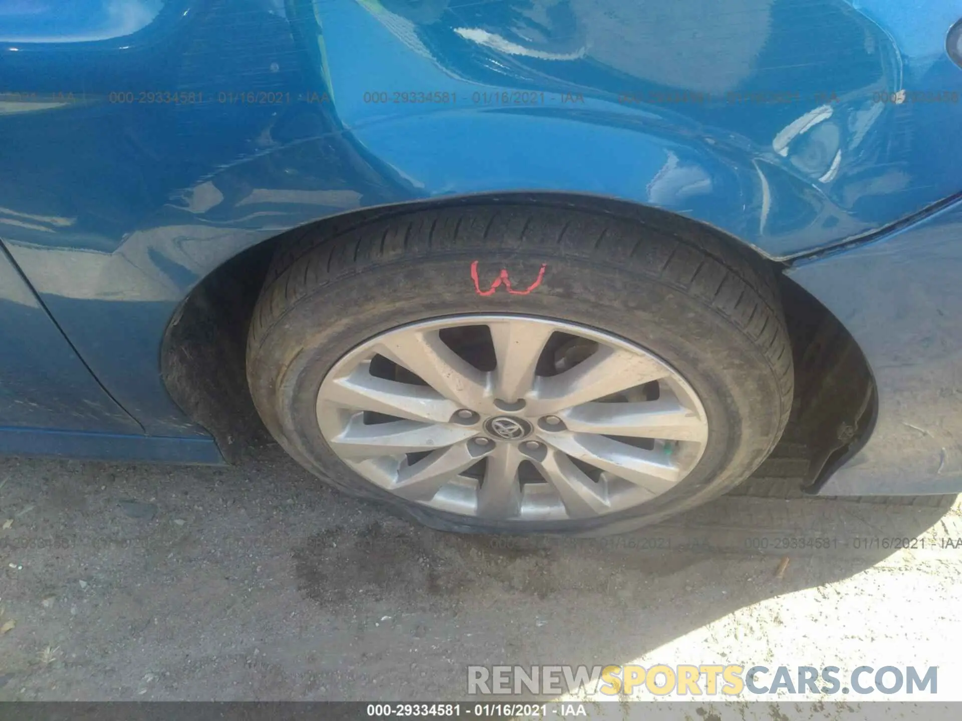 14 fotografías del automóvil dañado 4T1B11HK7KU281741 TOYOTA CAMRY 2019