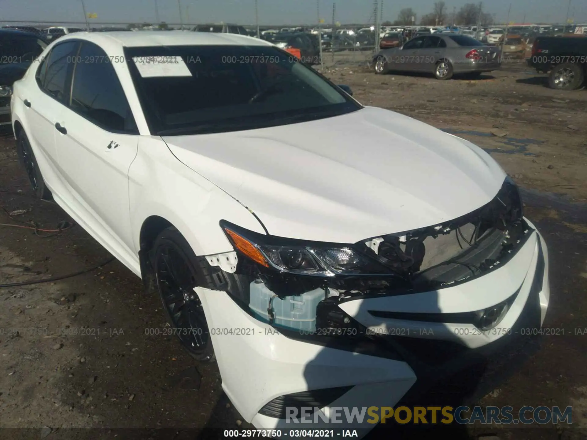 1 fotografías del automóvil dañado 4T1B11HK7KU285465 TOYOTA CAMRY 2019