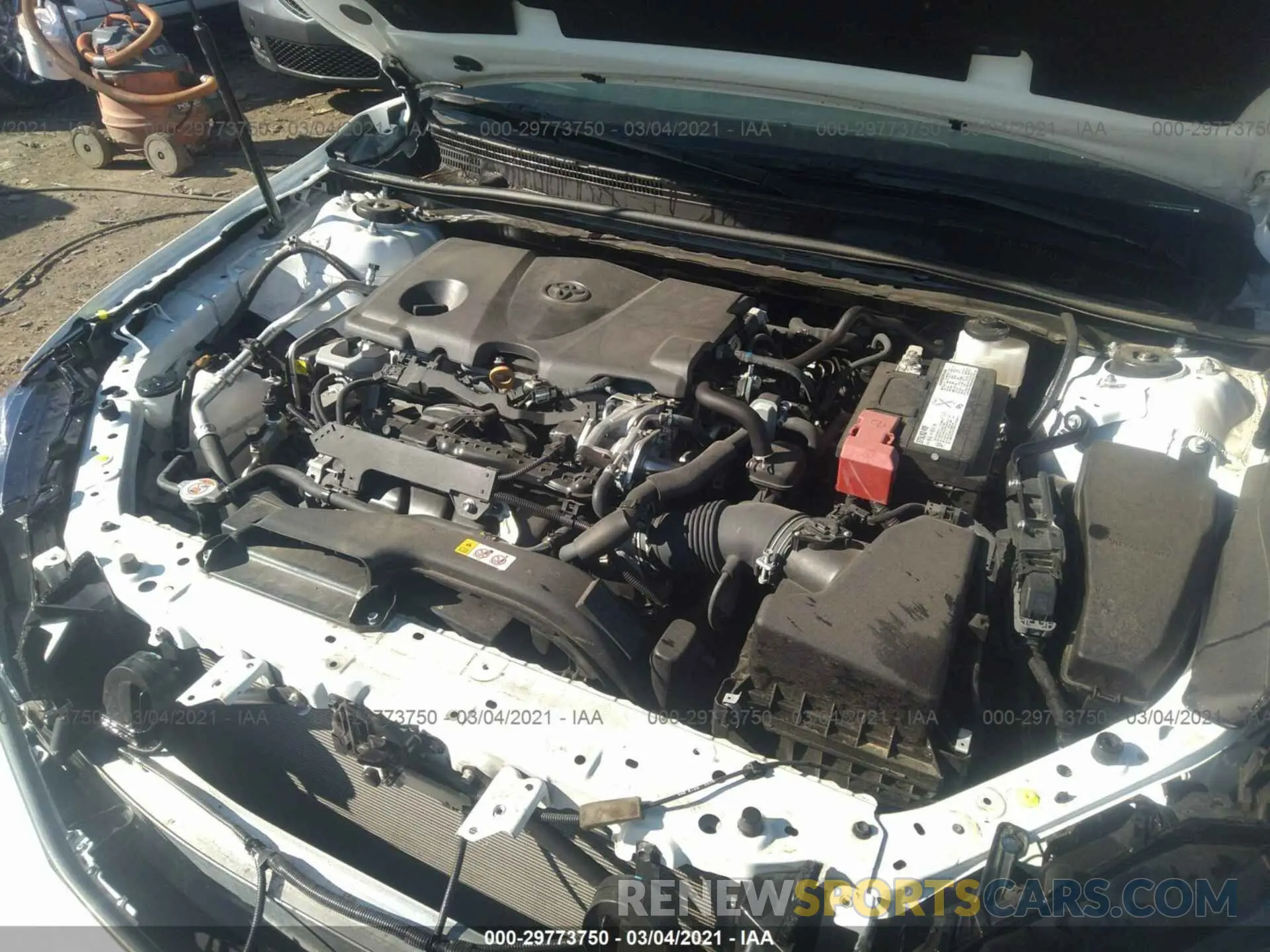 10 fotografías del automóvil dañado 4T1B11HK7KU285465 TOYOTA CAMRY 2019