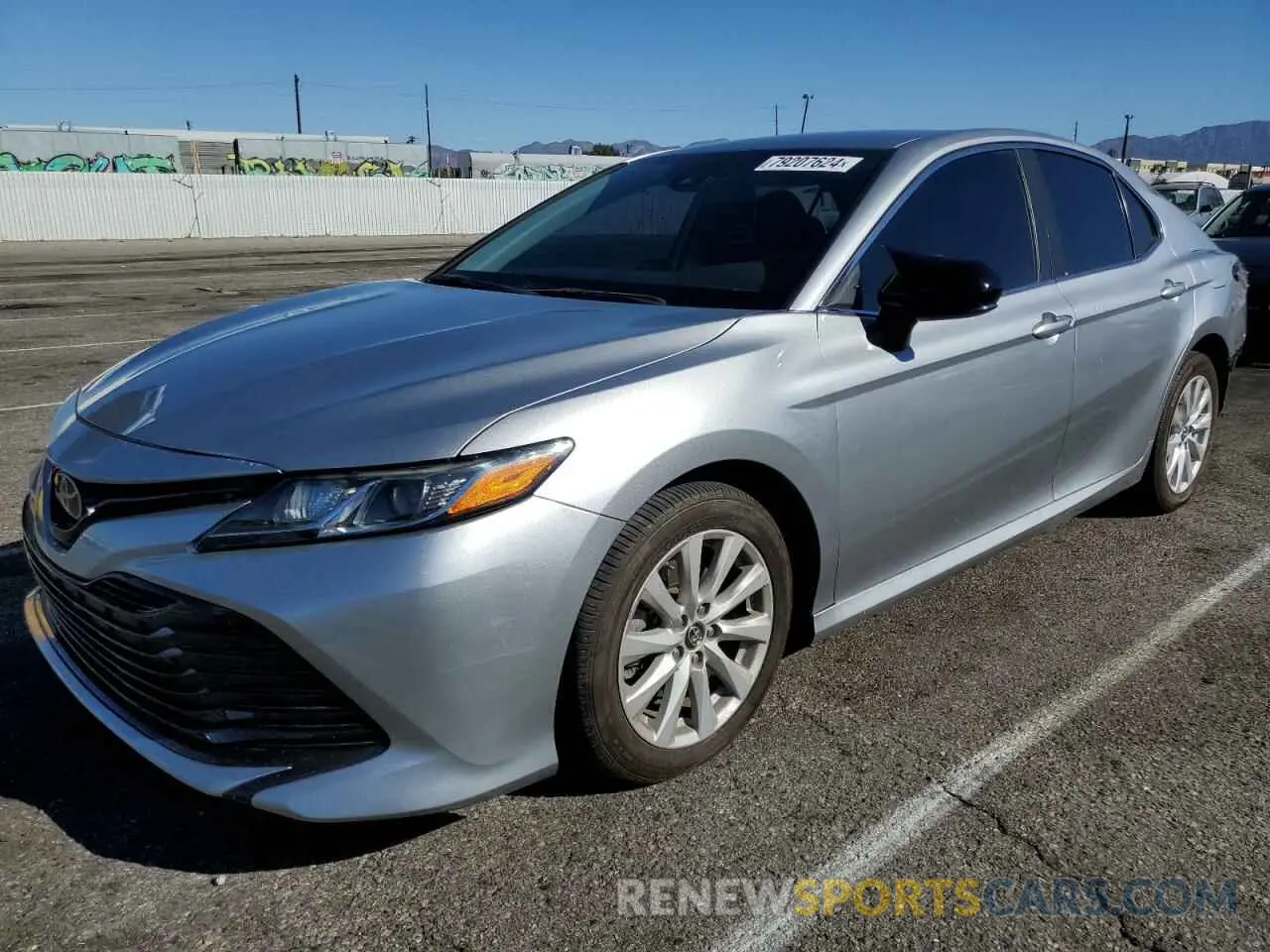 1 fotografías del automóvil dañado 4T1B11HK7KU286678 TOYOTA CAMRY 2019