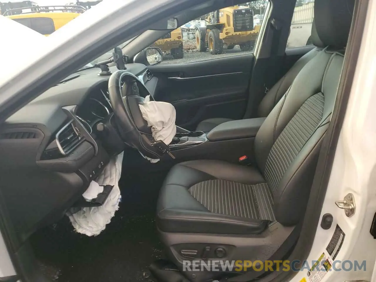 7 fotografías del automóvil dañado 4T1B11HK7KU297647 TOYOTA CAMRY 2019