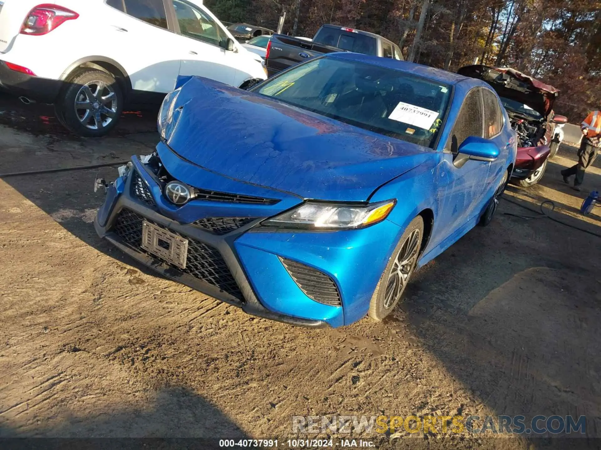 2 fotografías del automóvil dañado 4T1B11HK7KU299902 TOYOTA CAMRY 2019