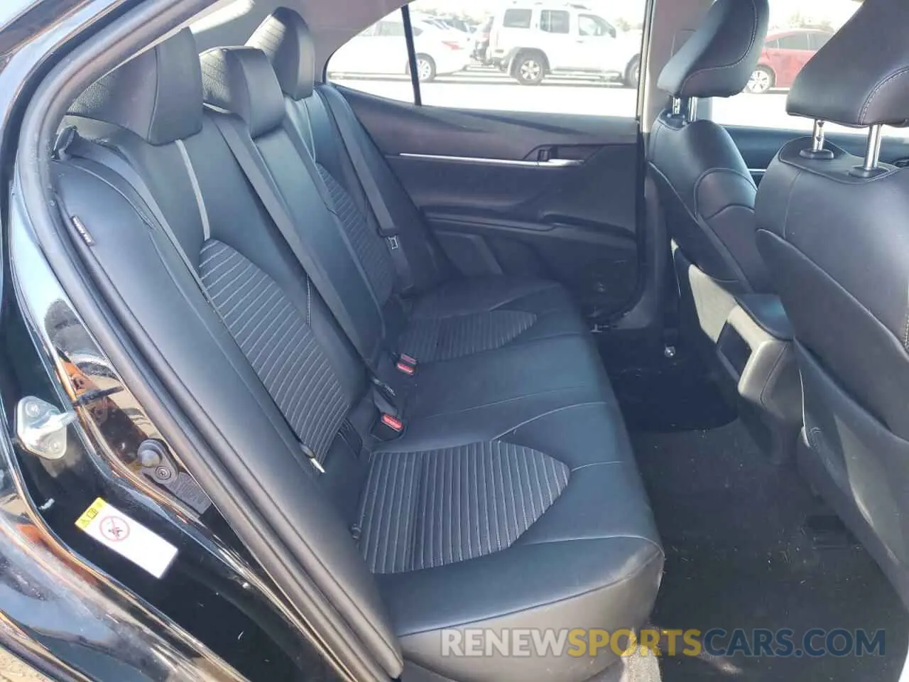10 fotografías del automóvil dañado 4T1B11HK7KU679757 TOYOTA CAMRY 2019