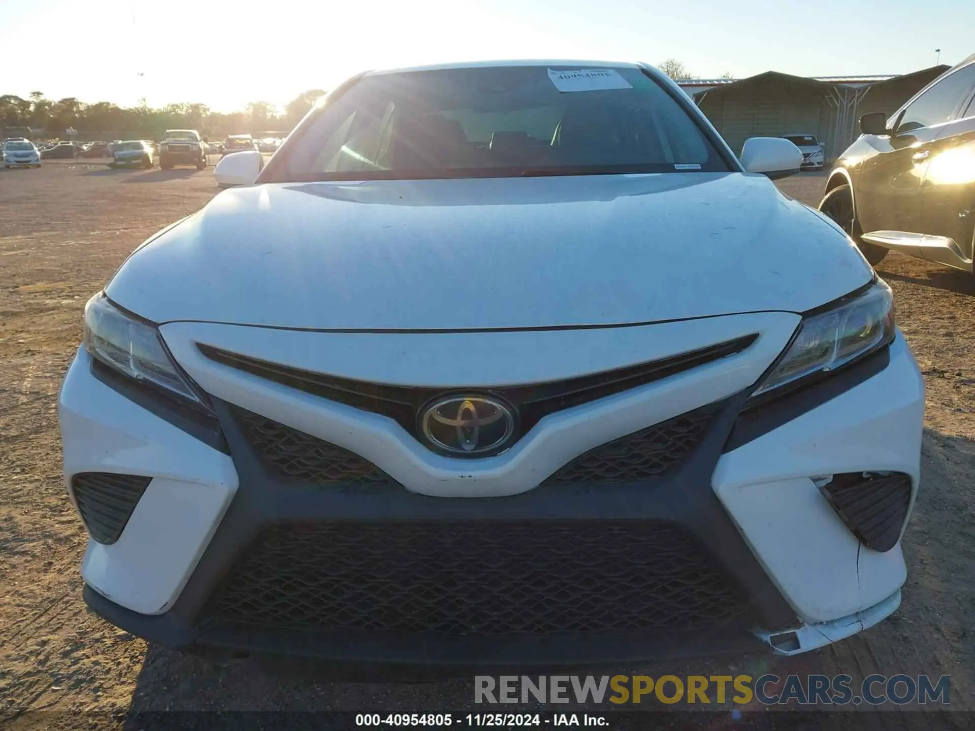 13 fotografías del automóvil dañado 4T1B11HK7KU685459 TOYOTA CAMRY 2019