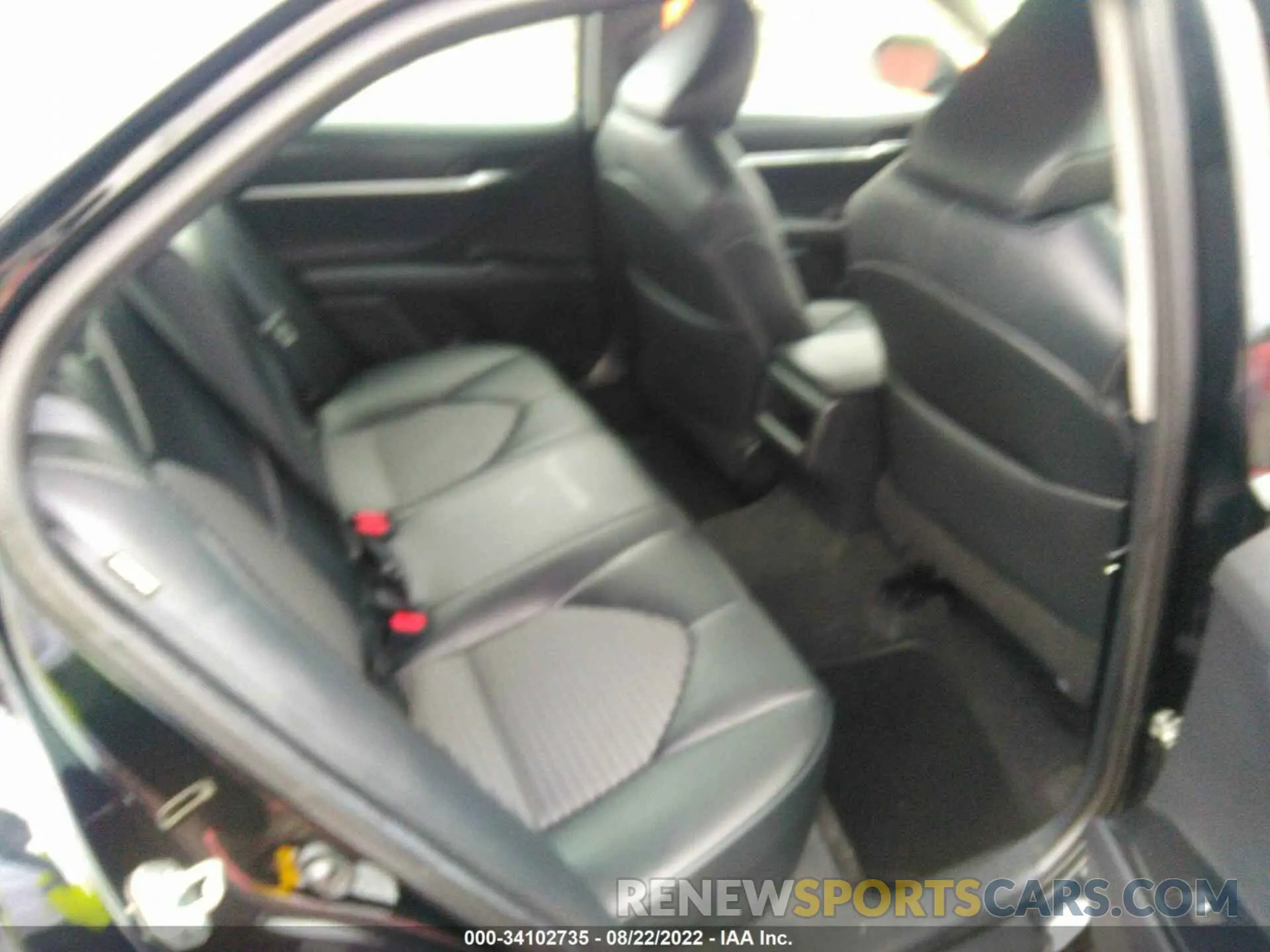 8 fotografías del automóvil dañado 4T1B11HK7KU688829 TOYOTA CAMRY 2019
