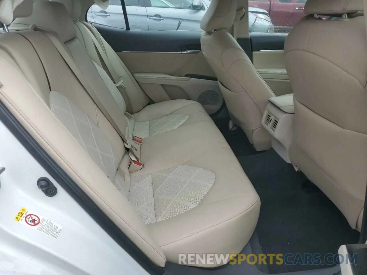 10 fotografías del automóvil dañado 4T1B11HK7KU700459 TOYOTA CAMRY 2019