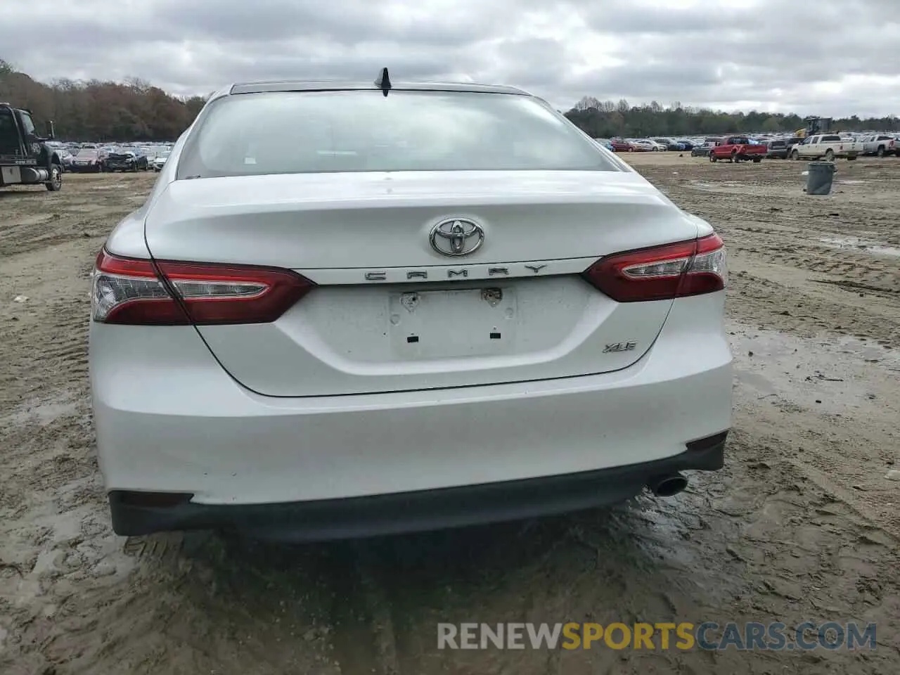 6 fotografías del automóvil dañado 4T1B11HK7KU700459 TOYOTA CAMRY 2019