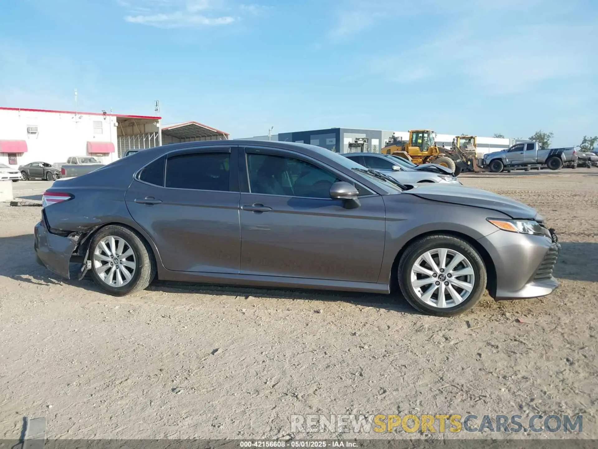 13 fotografías del automóvil dañado 4T1B11HK7KU706259 TOYOTA CAMRY 2019
