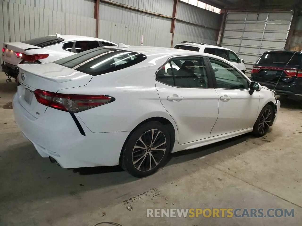3 fotografías del automóvil dañado 4T1B11HK7KU714510 TOYOTA CAMRY 2019