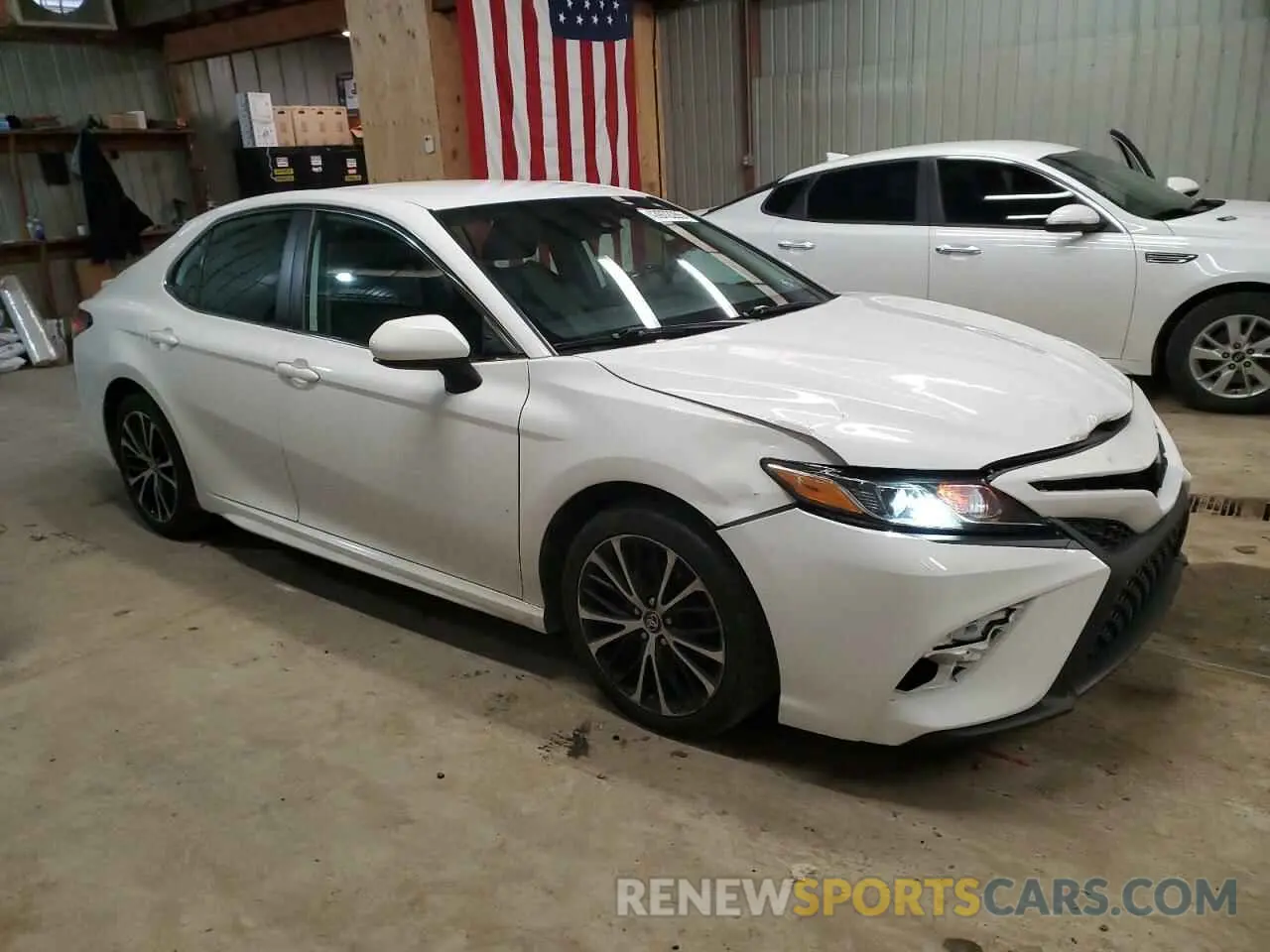 4 fotografías del automóvil dañado 4T1B11HK7KU714510 TOYOTA CAMRY 2019