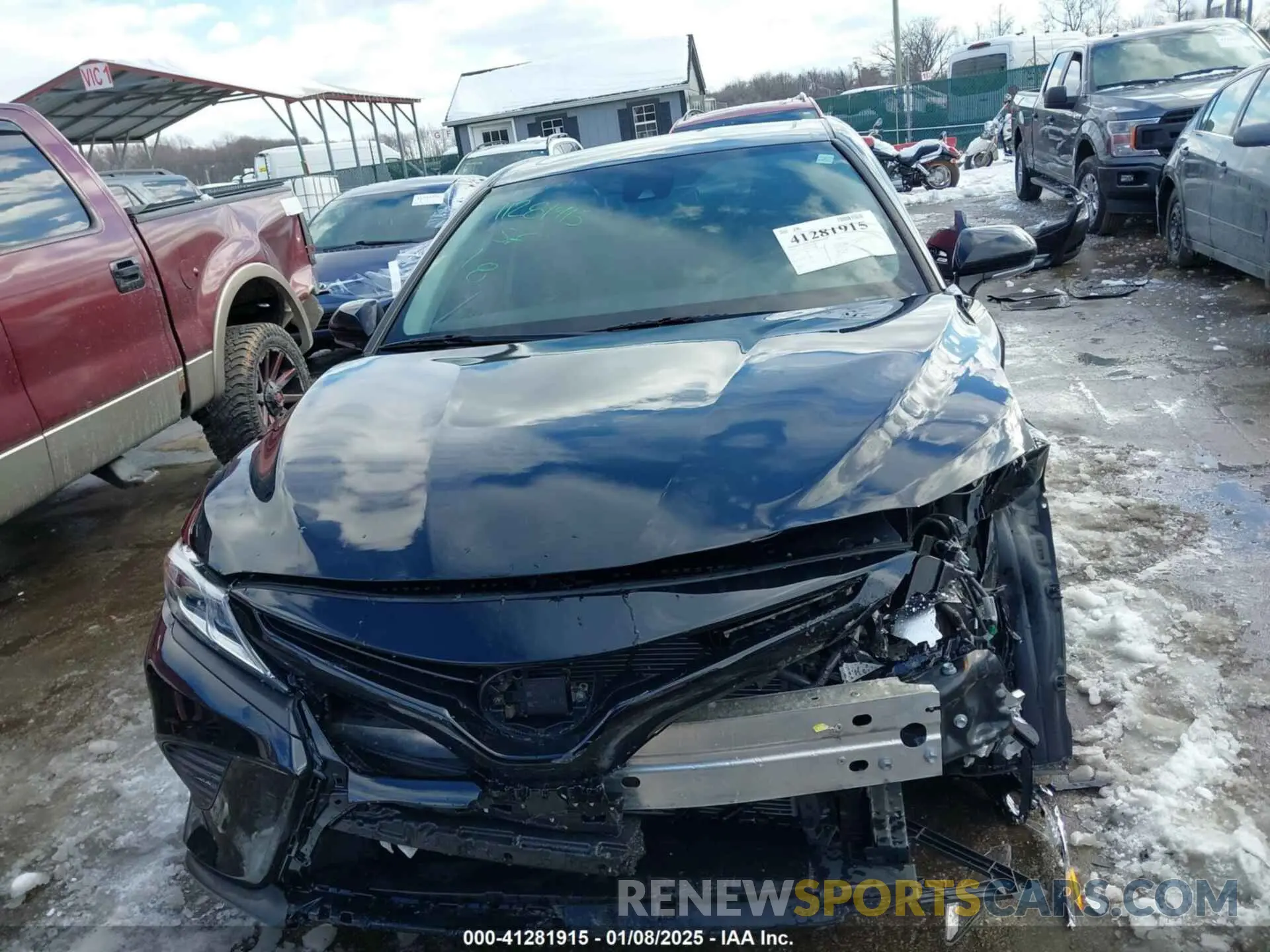 13 fotografías del automóvil dañado 4T1B11HK7KU718007 TOYOTA CAMRY 2019