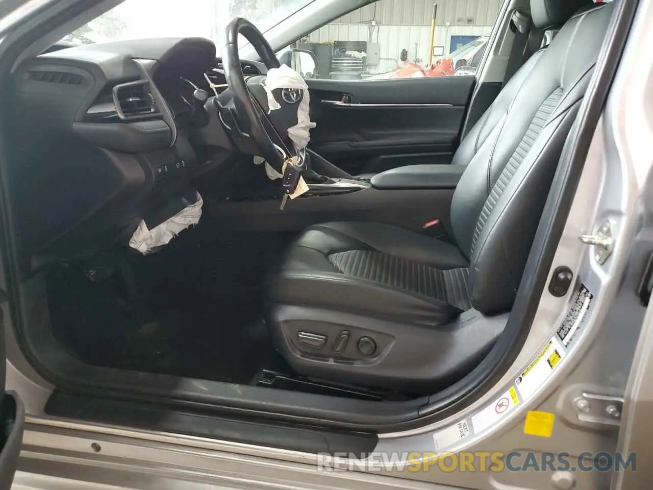 7 fotografías del automóvil dañado 4T1B11HK7KU720758 TOYOTA CAMRY 2019