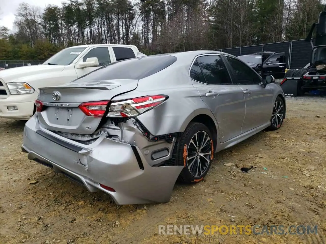 3 fotografías del automóvil dañado 4T1B11HK7KU722106 TOYOTA CAMRY 2019