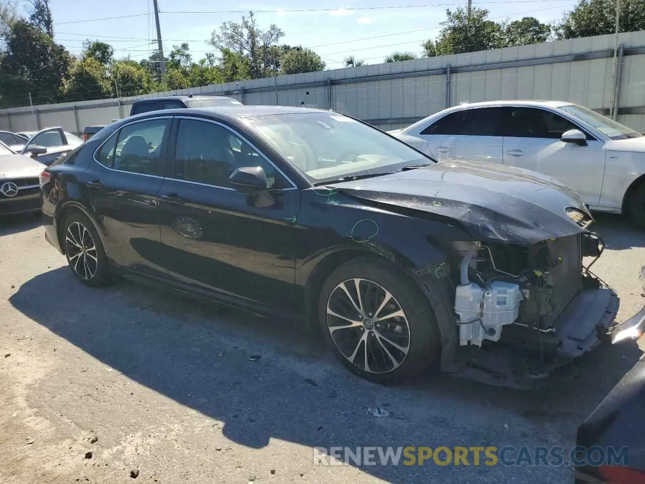4 fotografías del automóvil dañado 4T1B11HK7KU722560 TOYOTA CAMRY 2019