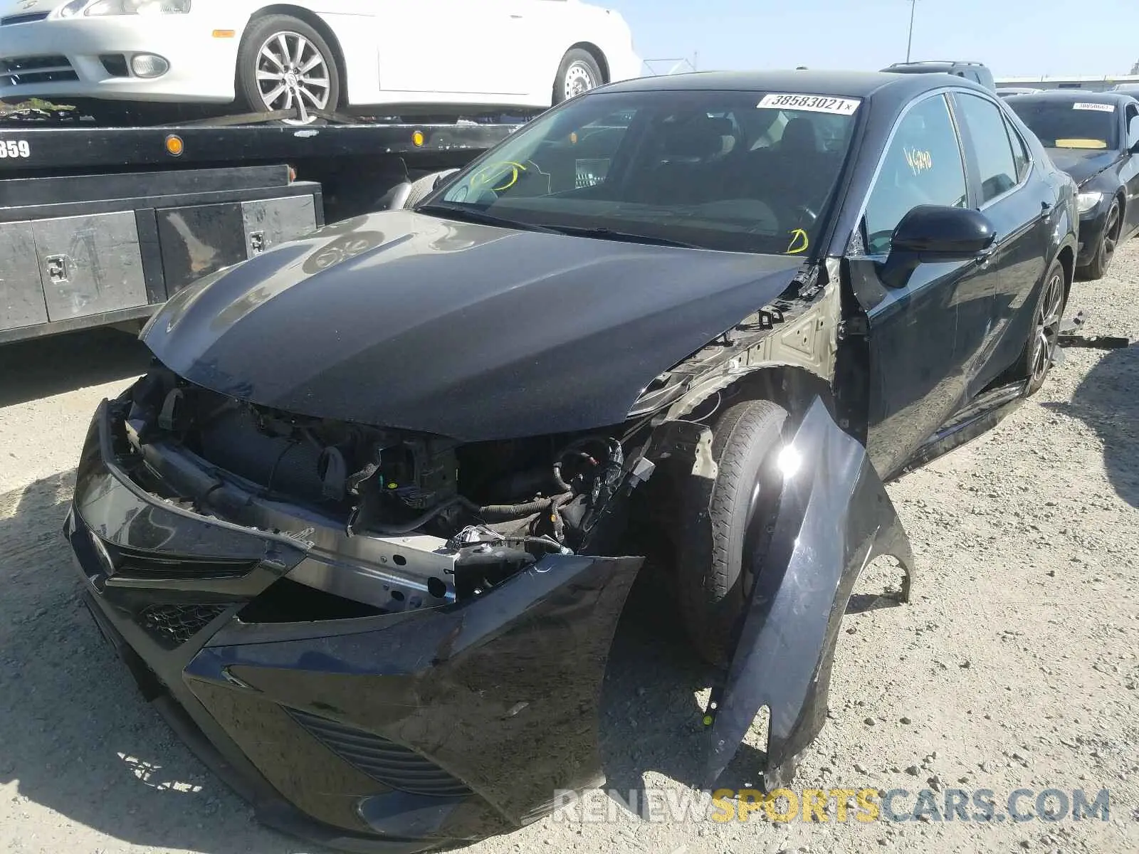 2 fotografías del automóvil dañado 4T1B11HK7KU728245 TOYOTA CAMRY 2019