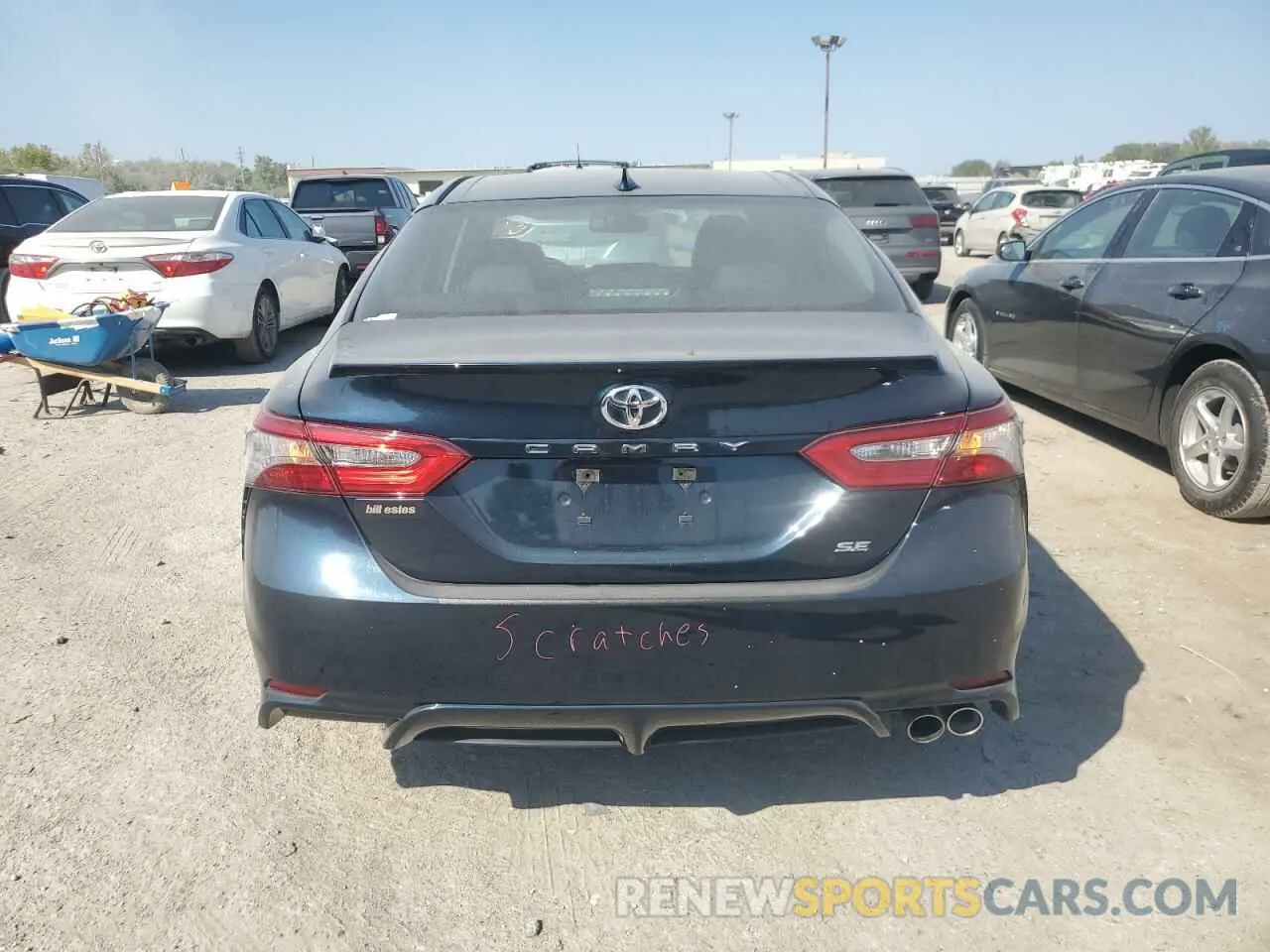 6 fotografías del automóvil dañado 4T1B11HK7KU728648 TOYOTA CAMRY 2019