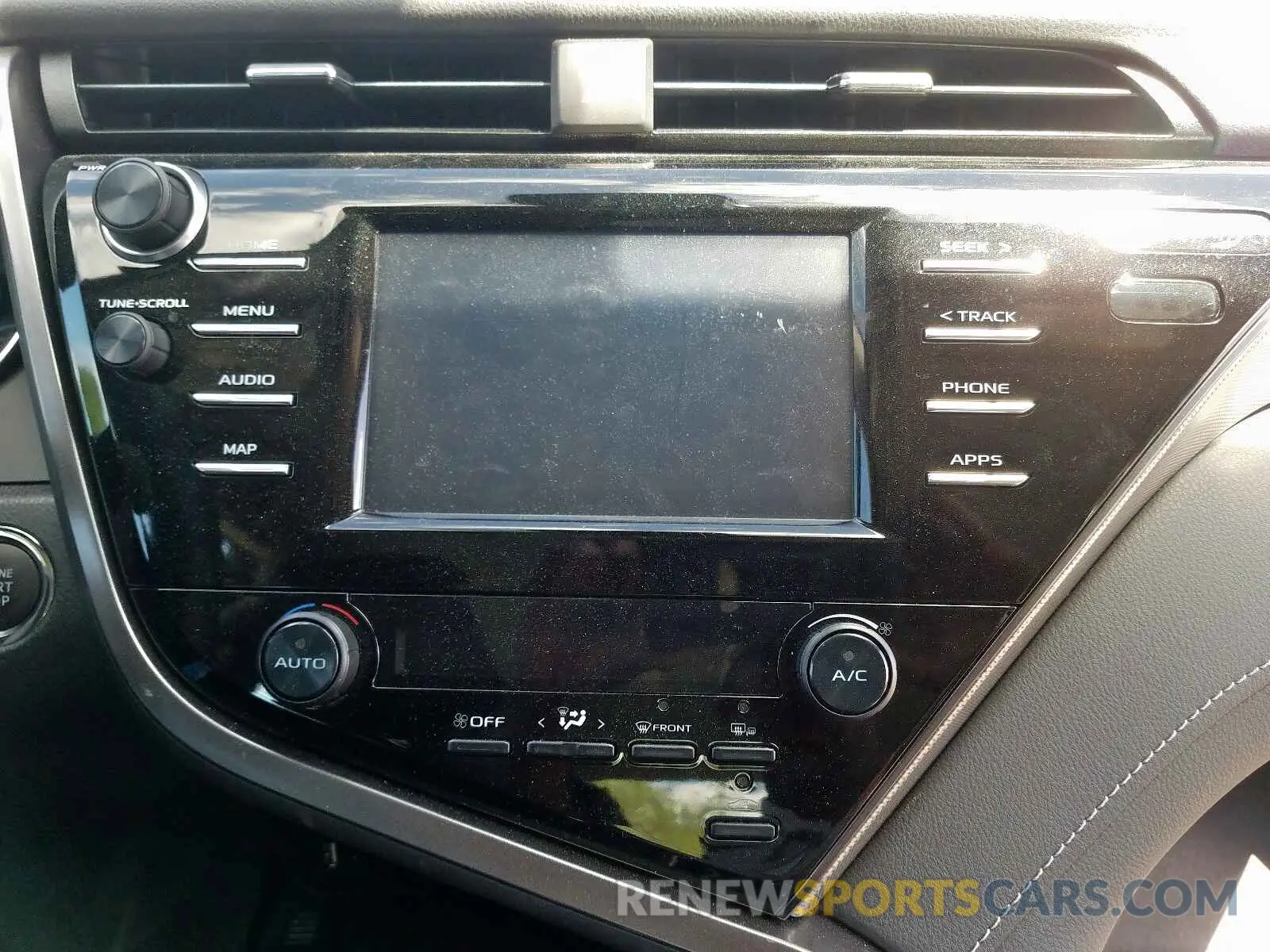 9 fotografías del automóvil dañado 4T1B11HK7KU730304 TOYOTA CAMRY 2019