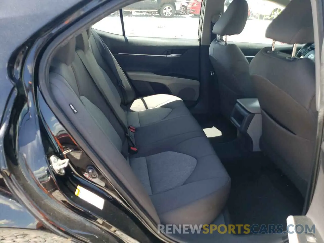6 fotografías del automóvil dañado 4T1B11HK7KU732005 TOYOTA CAMRY 2019