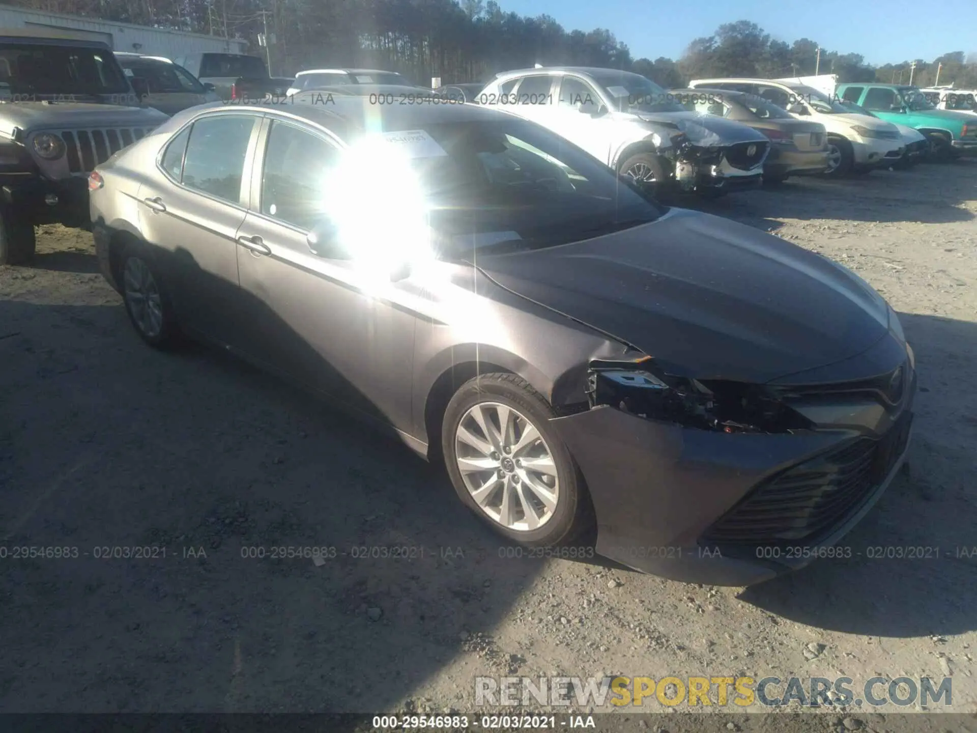 1 fotografías del automóvil dañado 4T1B11HK7KU757941 TOYOTA CAMRY 2019