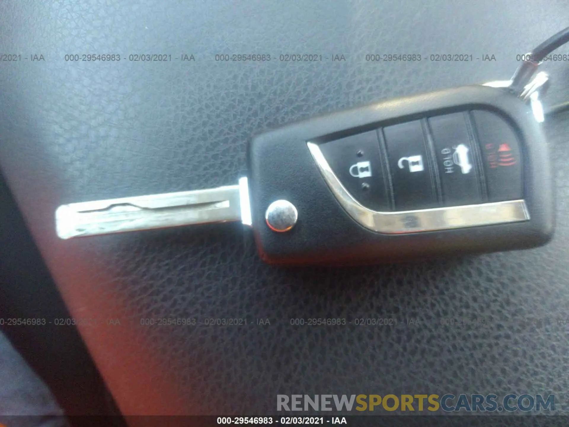 11 fotografías del automóvil dañado 4T1B11HK7KU757941 TOYOTA CAMRY 2019