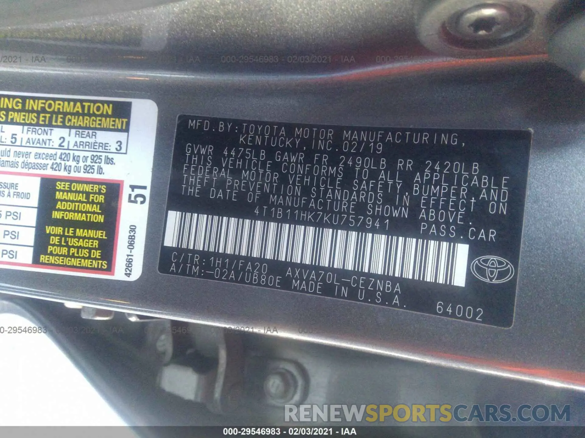 9 fotografías del automóvil dañado 4T1B11HK7KU757941 TOYOTA CAMRY 2019