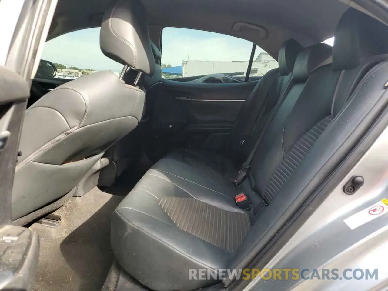 11 fotografías del automóvil dañado 4T1B11HK7KU779521 TOYOTA CAMRY 2019
