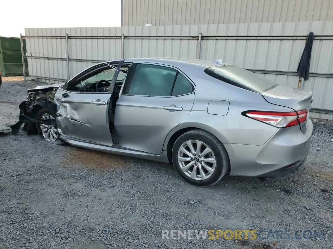 2 fotografías del automóvil dañado 4T1B11HK7KU781723 TOYOTA CAMRY 2019