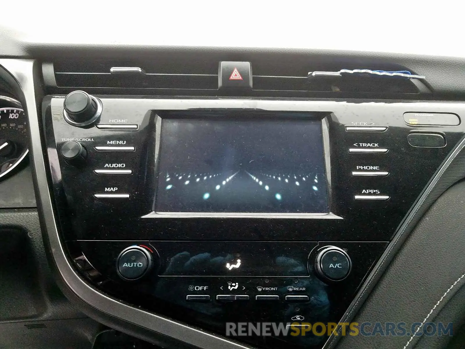 9 fotografías del automóvil dañado 4T1B11HK7KU798599 TOYOTA CAMRY 2019