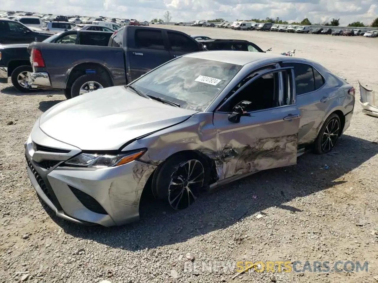 1 fotografías del automóvil dañado 4T1B11HK7KU804448 TOYOTA CAMRY 2019