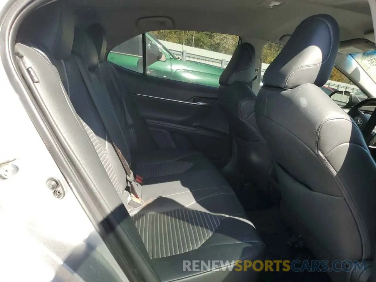 10 fotografías del automóvil dañado 4T1B11HK7KU834128 TOYOTA CAMRY 2019