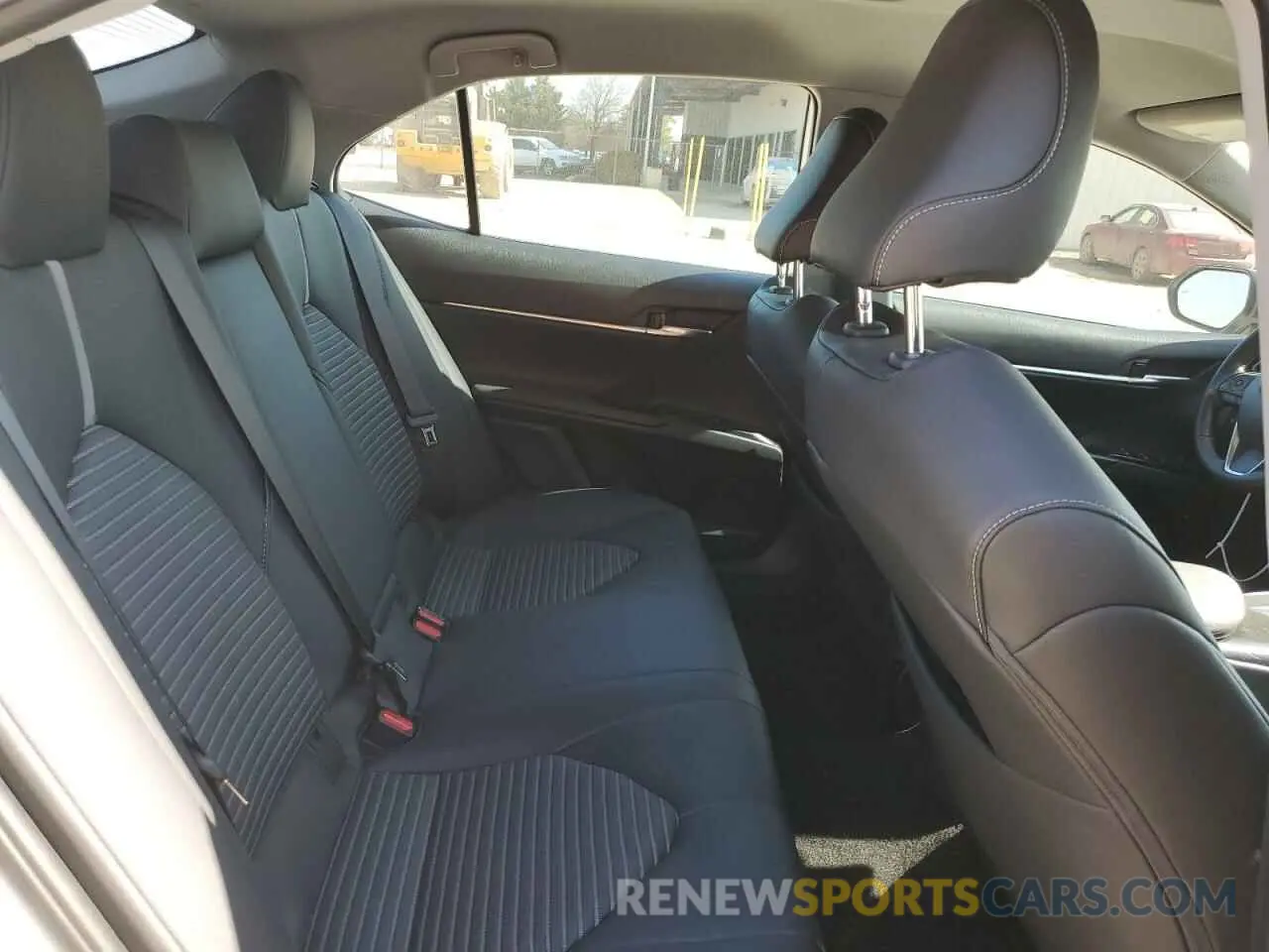 10 fotografías del automóvil dañado 4T1B11HK7KU836980 TOYOTA CAMRY 2019