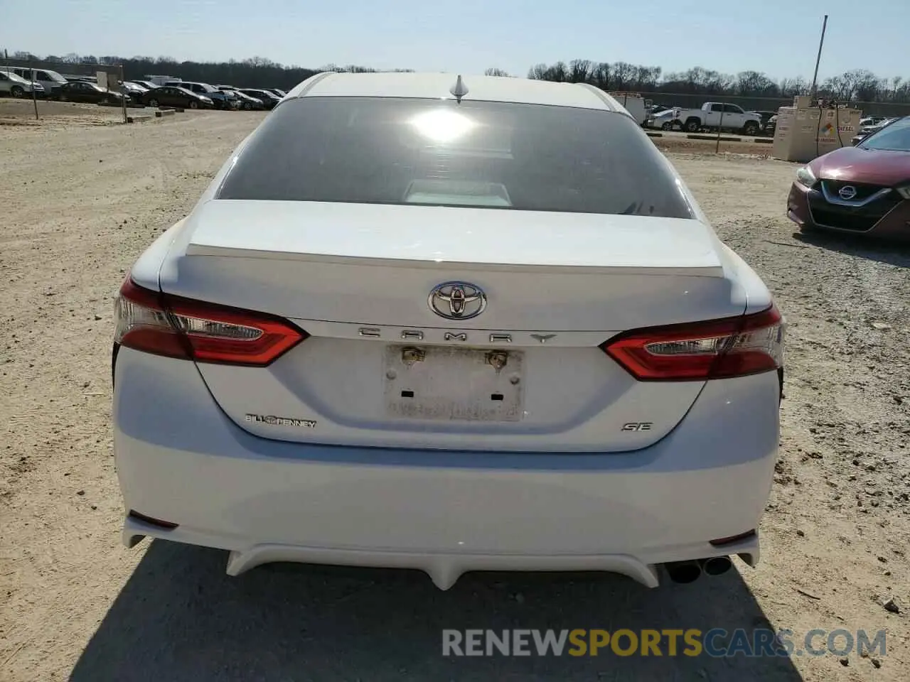 6 fotografías del automóvil dañado 4T1B11HK7KU836980 TOYOTA CAMRY 2019