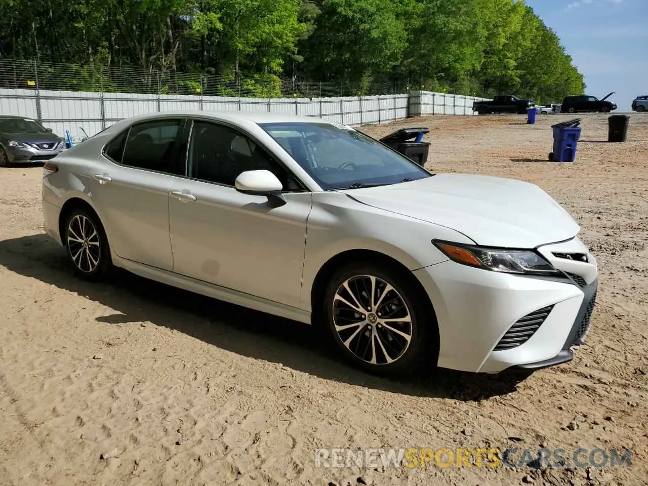 4 fotografías del automóvil dañado 4T1B11HK7KU837918 TOYOTA CAMRY 2019