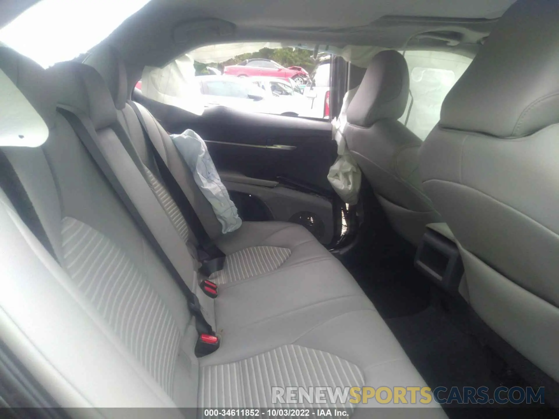 8 fotografías del automóvil dañado 4T1B11HK7KU844822 TOYOTA CAMRY 2019