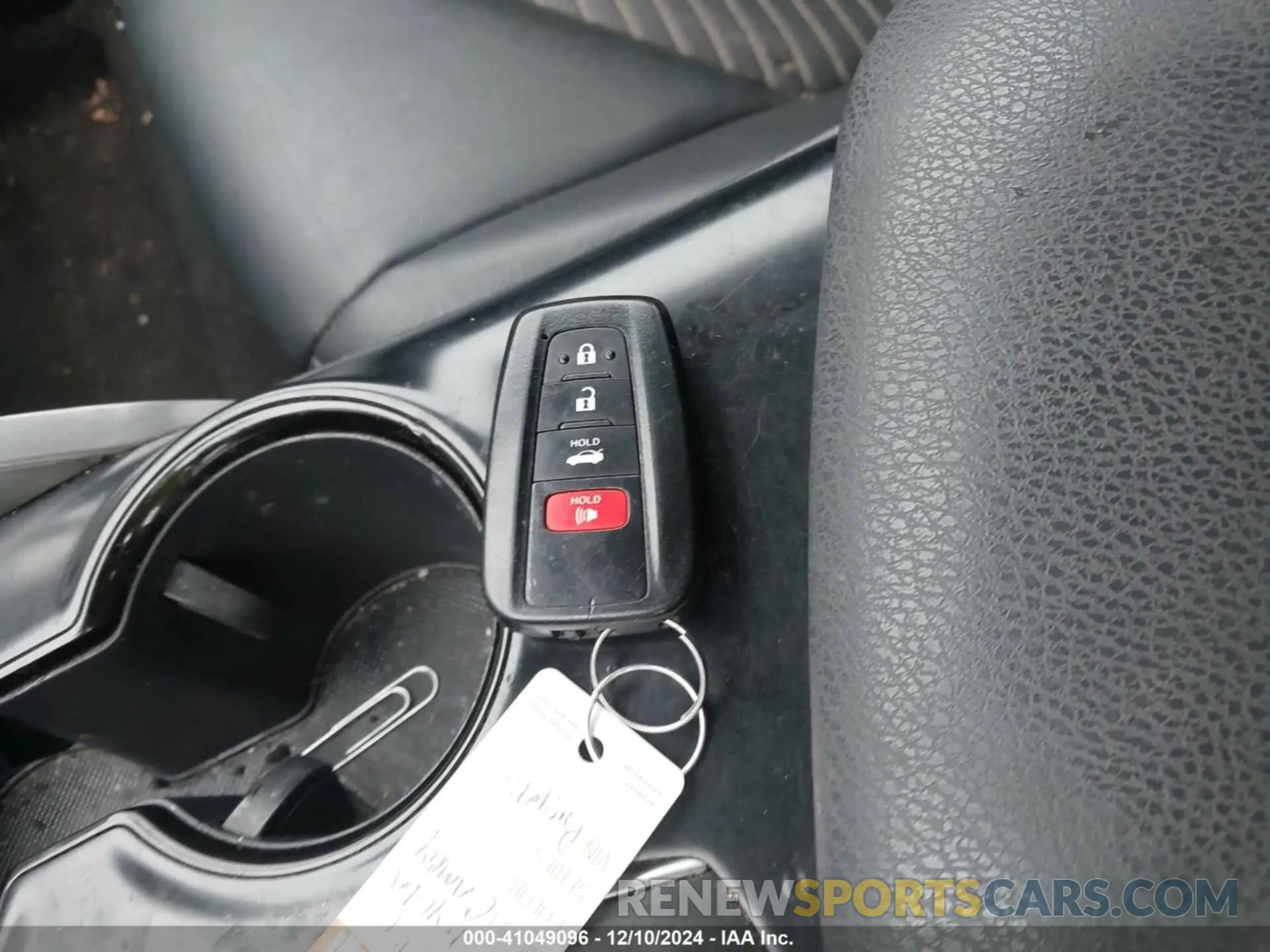 11 fotografías del automóvil dañado 4T1B11HK7KU852693 TOYOTA CAMRY 2019