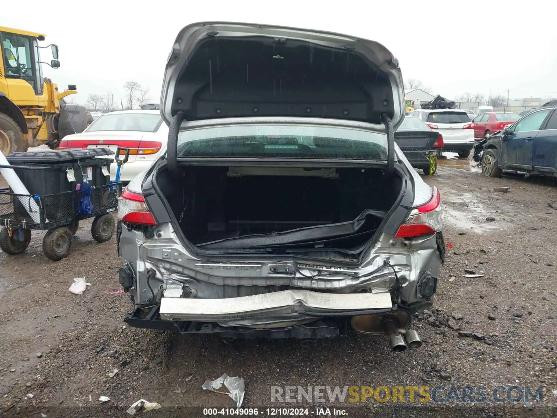 16 fotografías del automóvil dañado 4T1B11HK7KU852693 TOYOTA CAMRY 2019
