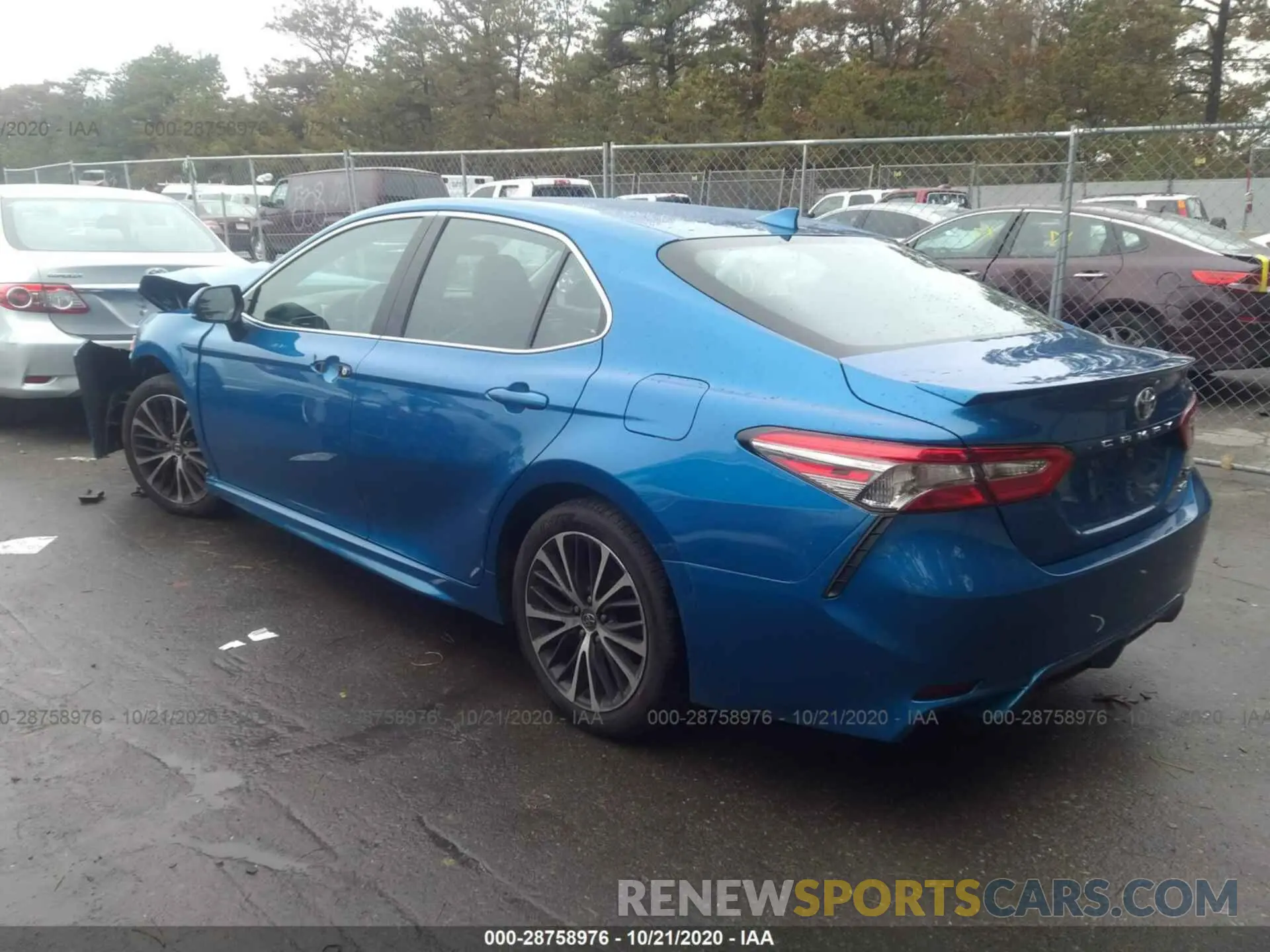 3 fotografías del automóvil dañado 4T1B11HK8KU168462 TOYOTA CAMRY 2019