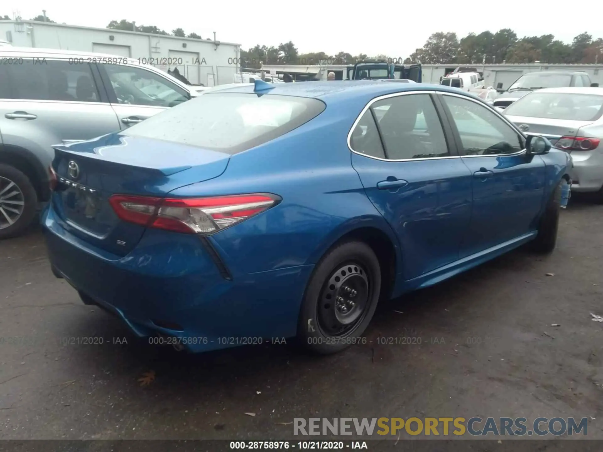 4 fotografías del automóvil dañado 4T1B11HK8KU168462 TOYOTA CAMRY 2019