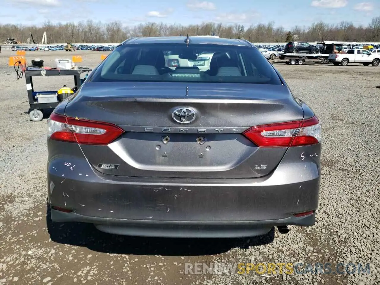 6 fotografías del automóvil dañado 4T1B11HK8KU179087 TOYOTA CAMRY 2019